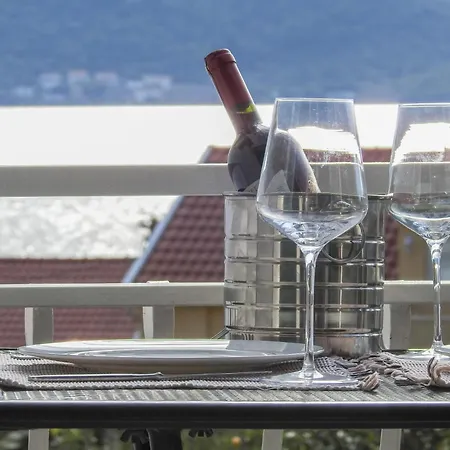 Sea-view Klara - 비간즈