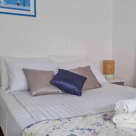 아파트 Sea-view Klara - 비간즈